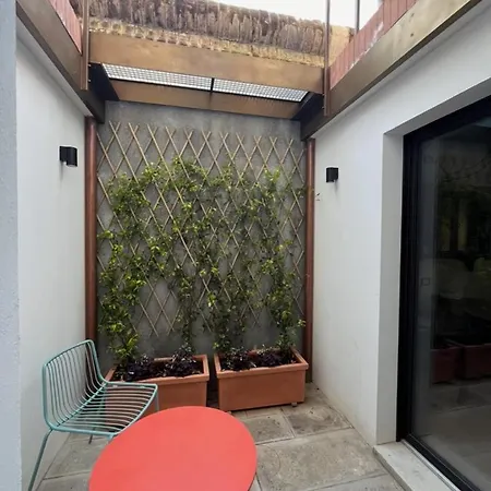 Apartman Con Corte Privata