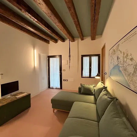 شقة Con Corte Privata *